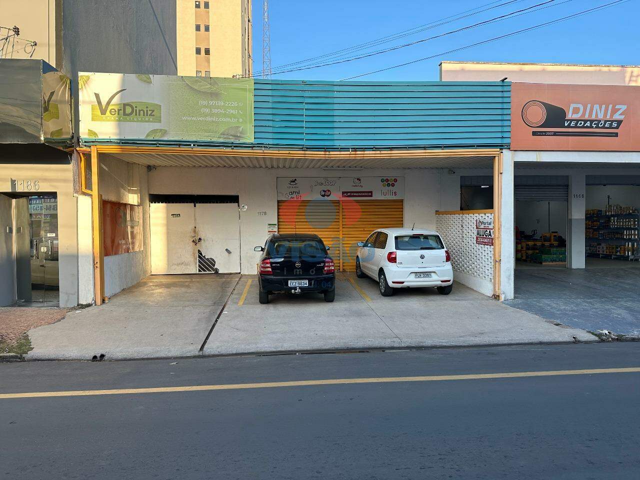 Salão para aluguel no Centro: FACHADA