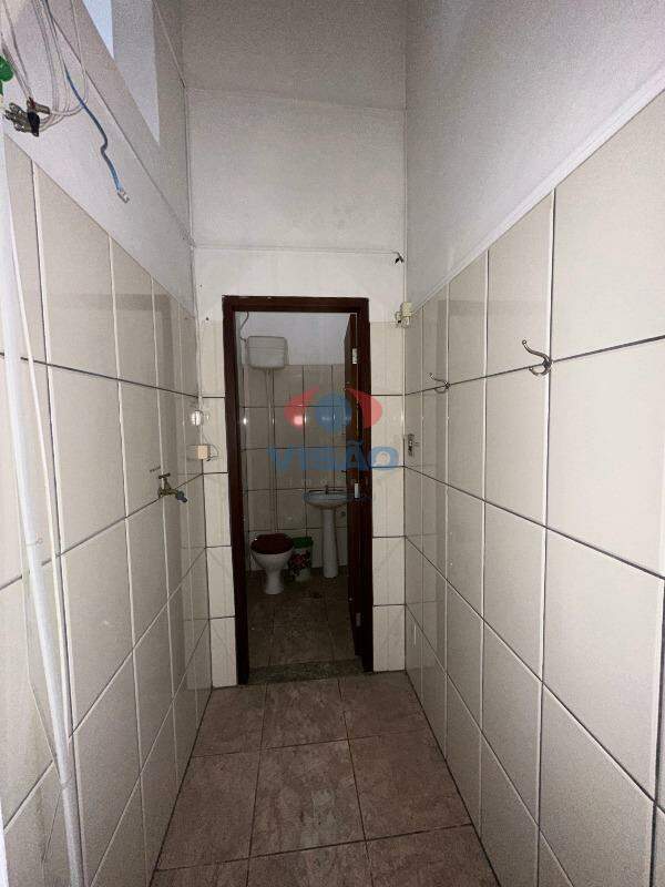 Salão para aluguel no Centro: BANHEIRO