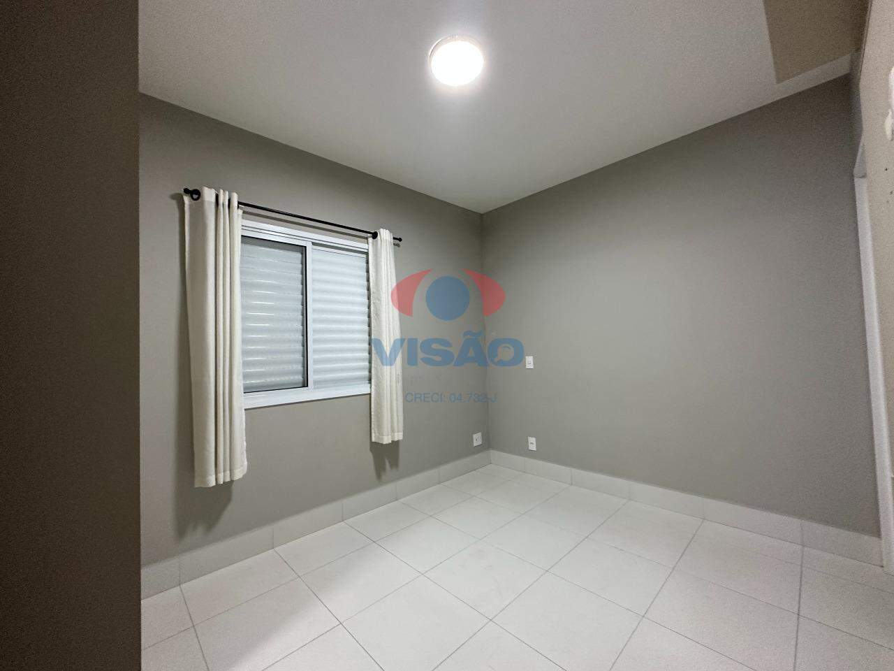Apartamento para aluguel no Jardim Santiago: 
