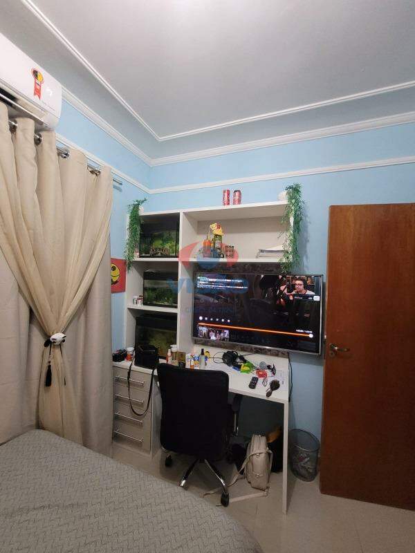 Casa à venda no Jardim Regente: 