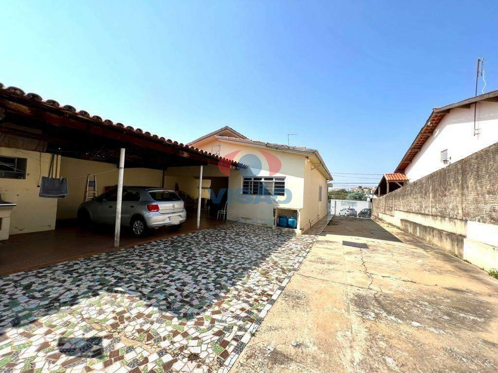 Casa à venda no Vila Teixeira: 