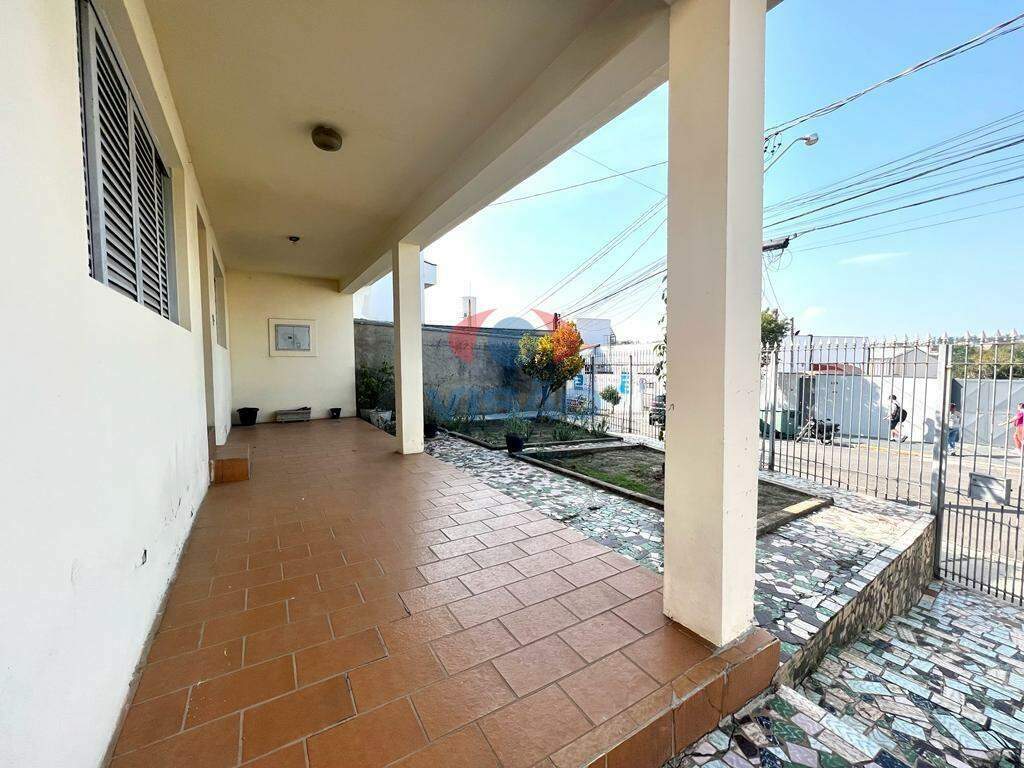Casa à venda no Vila Teixeira: 