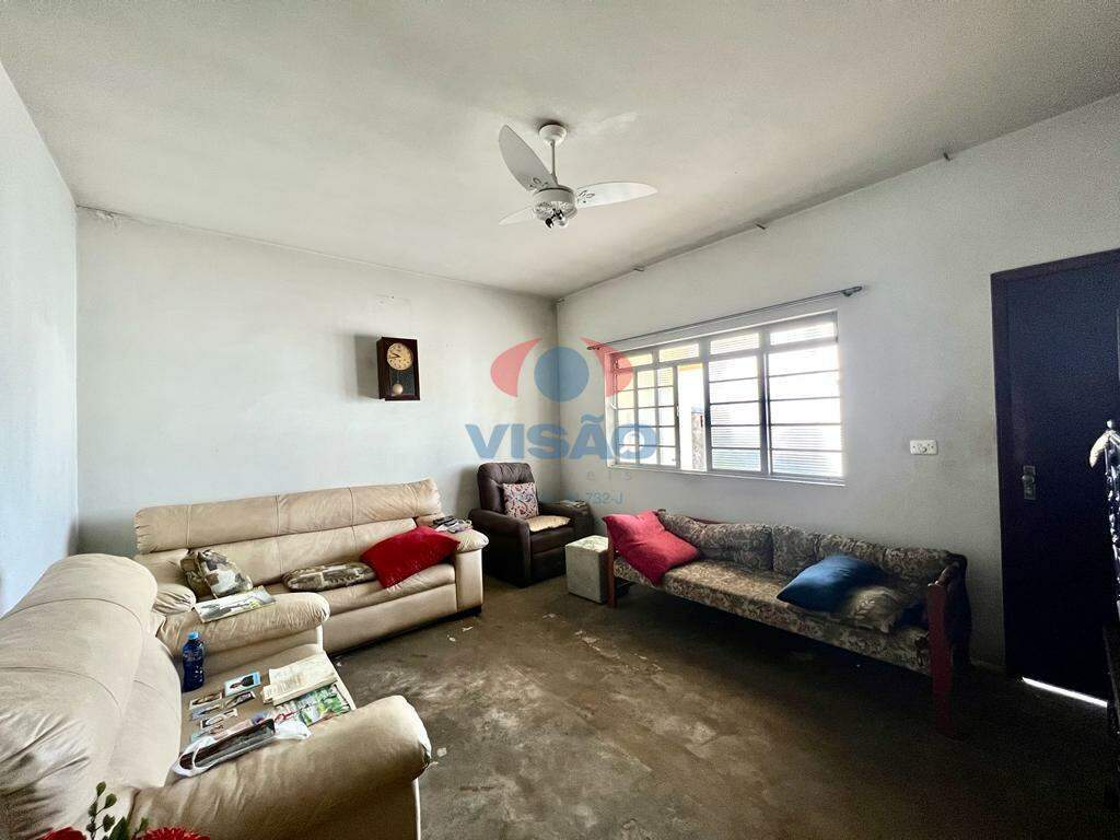 Casa à venda no Vila Teixeira: 