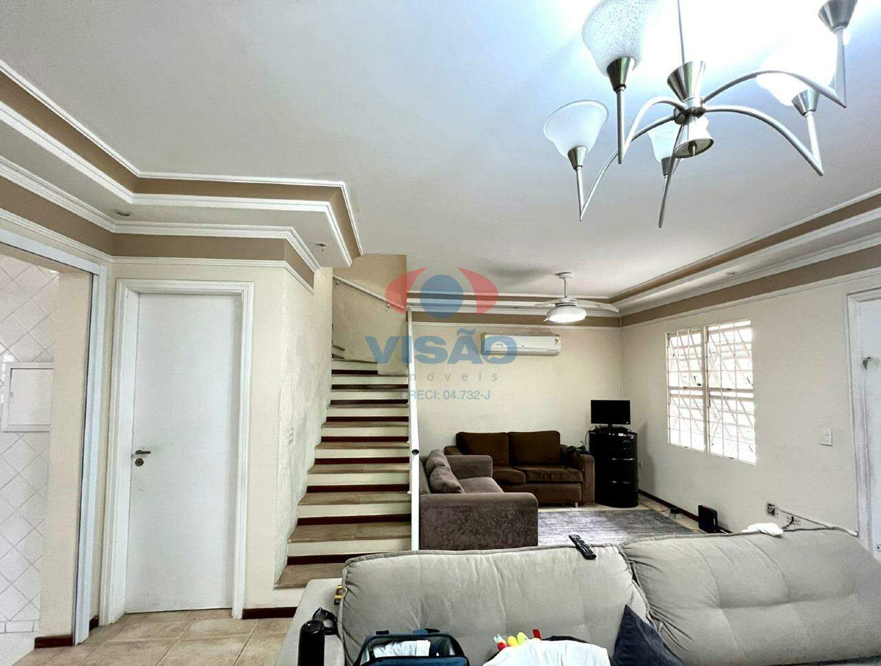 Casa - Sobrado à venda no Jardim Nova Indaiá: