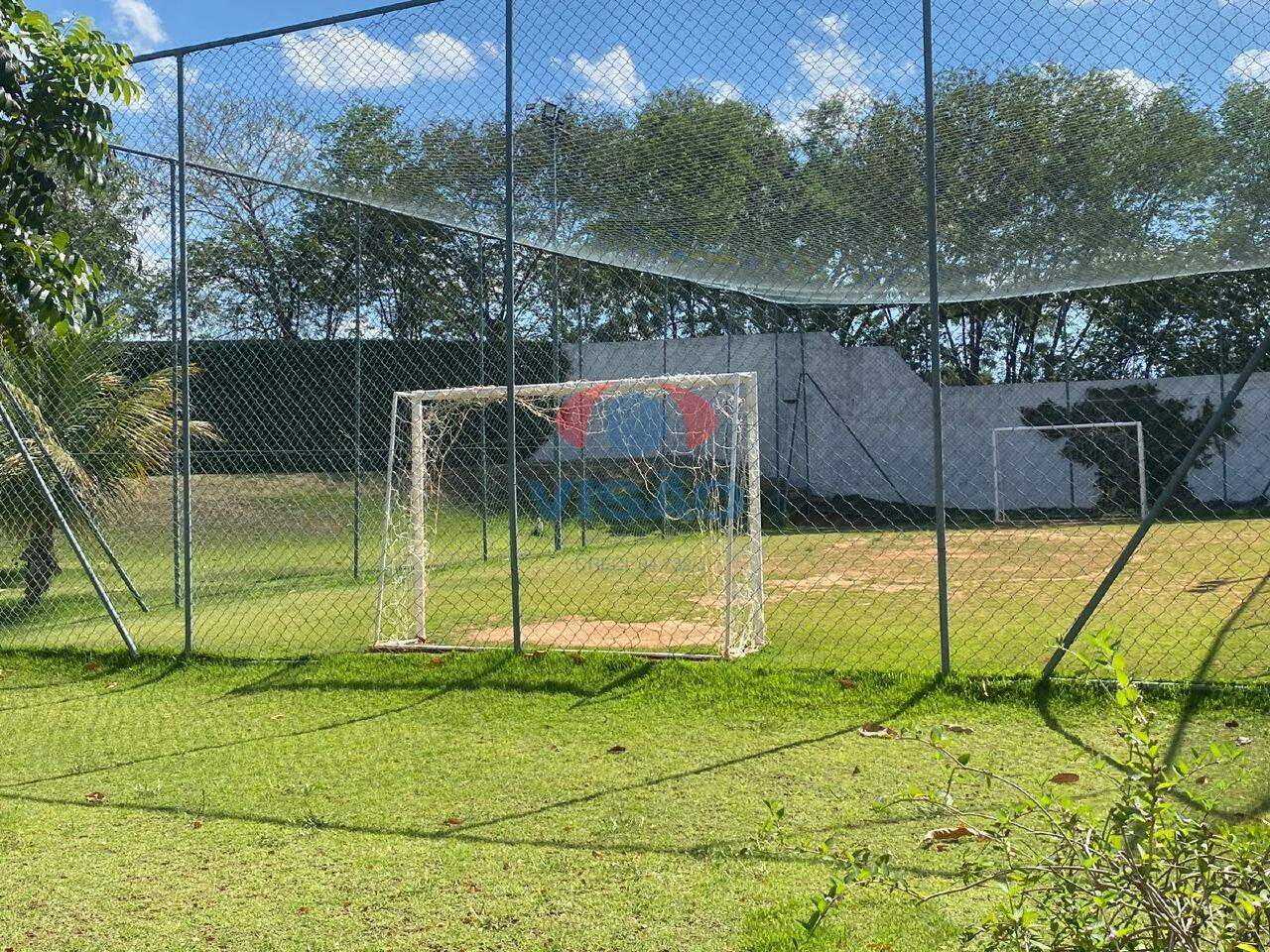 Casa em condomínio à venda no Chácara Belvedere: 