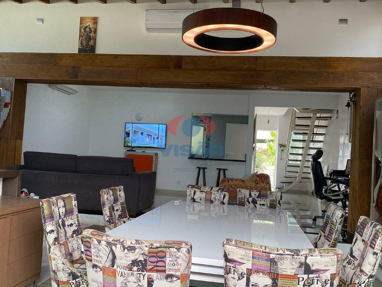 Casa em condomínio à venda no Chácara Belvedere: 