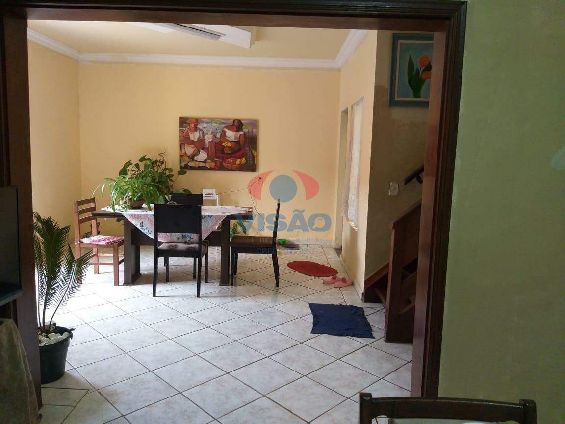Casa - Sobrado à venda no Jardim Regina: 