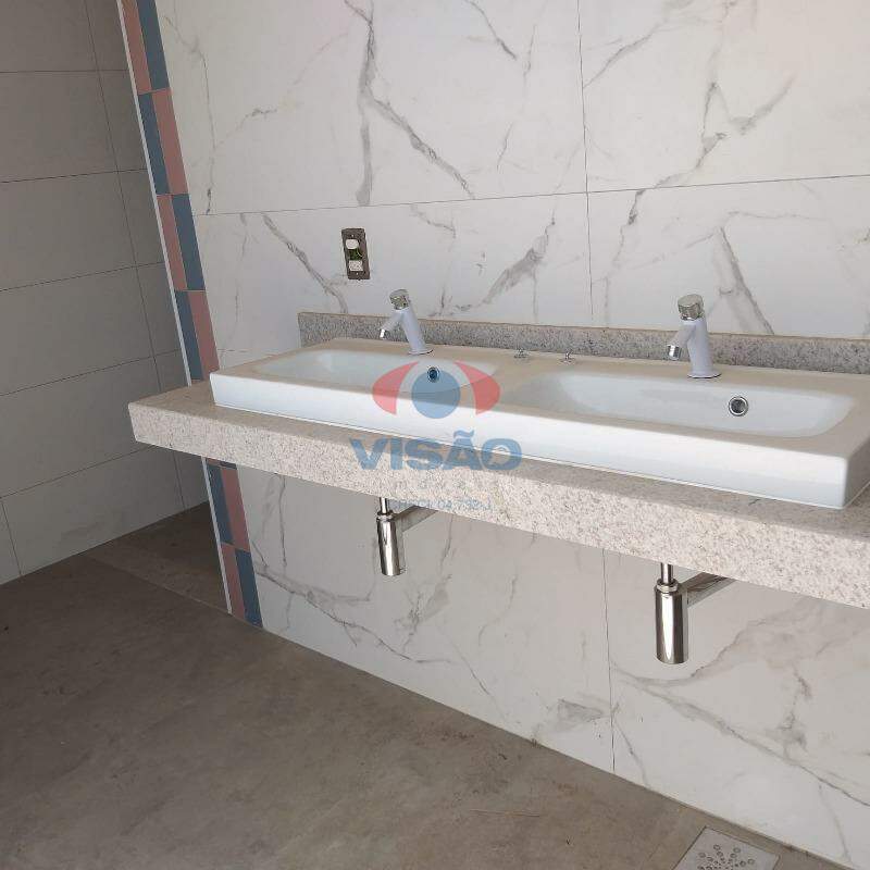 Casa - Sobrado à venda no Centro: 