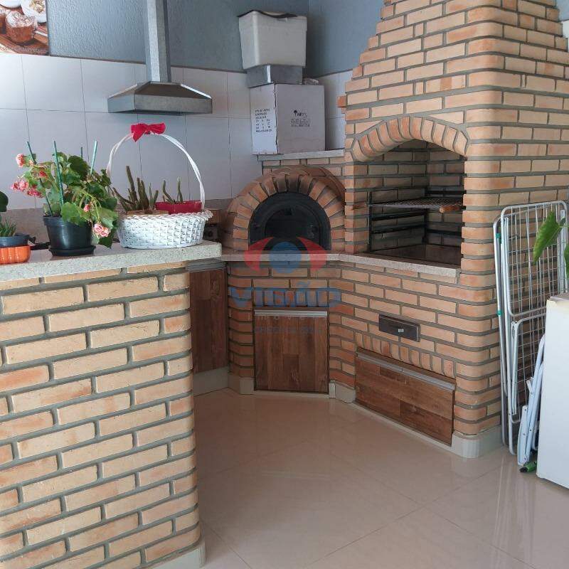Casa - Sobrado à venda no Centro: 