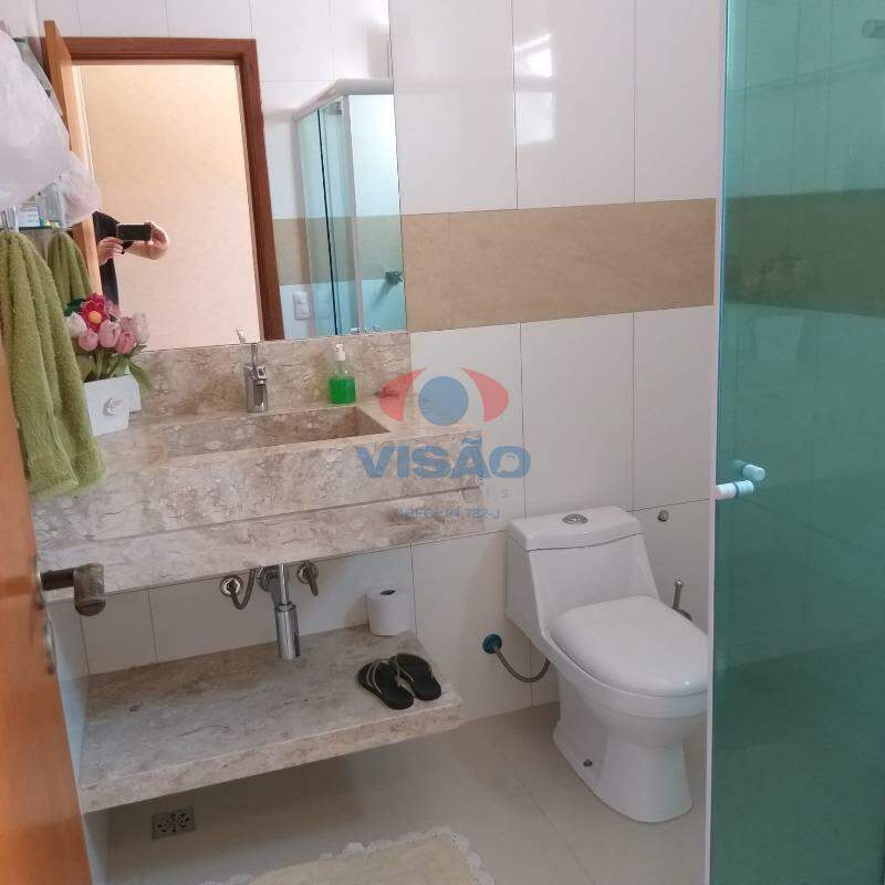 Casa - Sobrado à venda no Centro: 