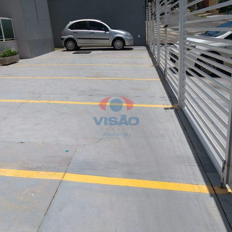 Apartamento à venda no Jardim Sevilha: 