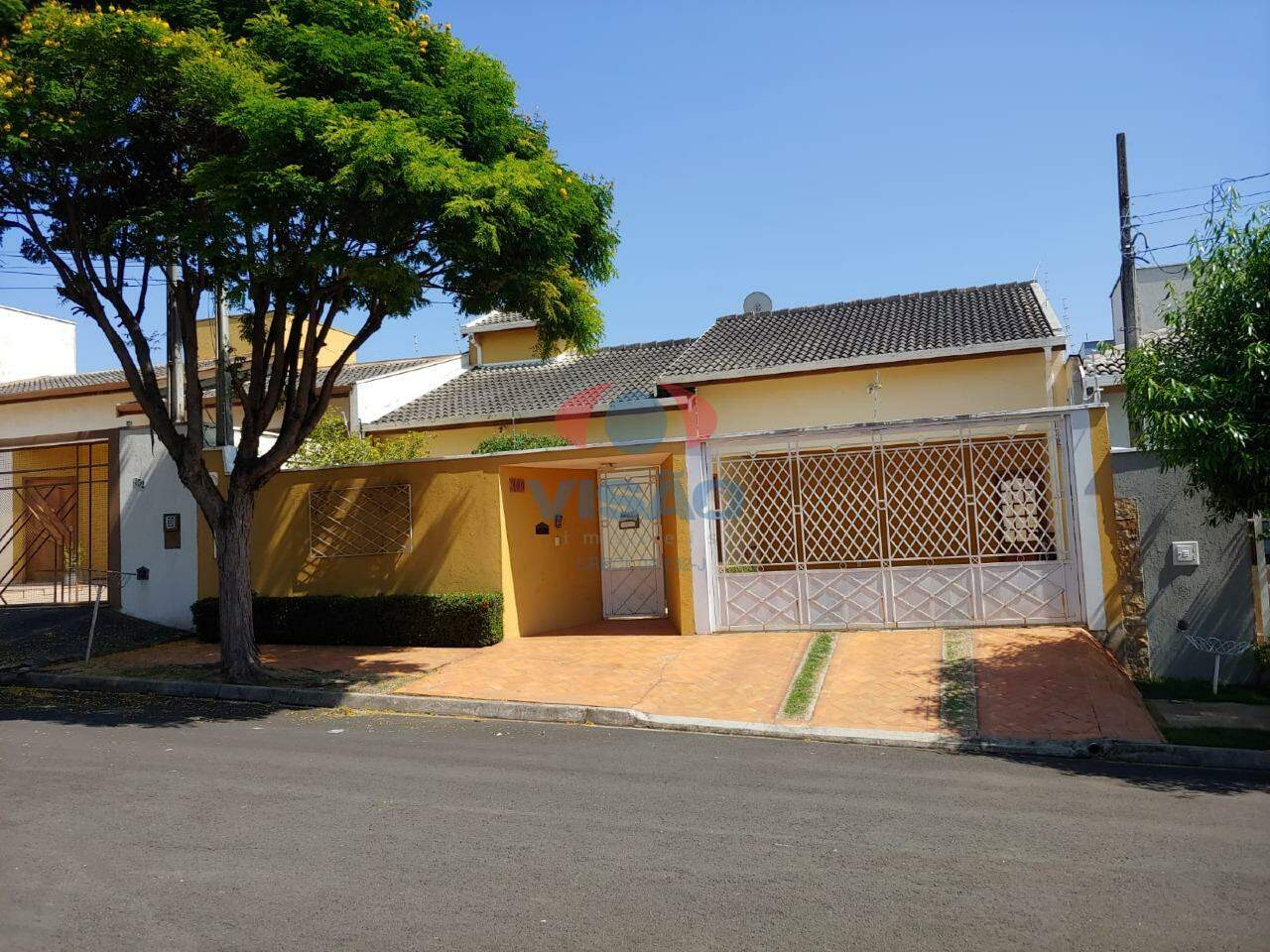 Casa à venda no Jardim Esplanada: 