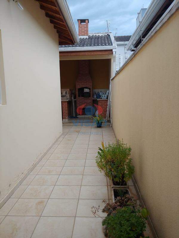 Casa à venda no Jardim Esplanada: