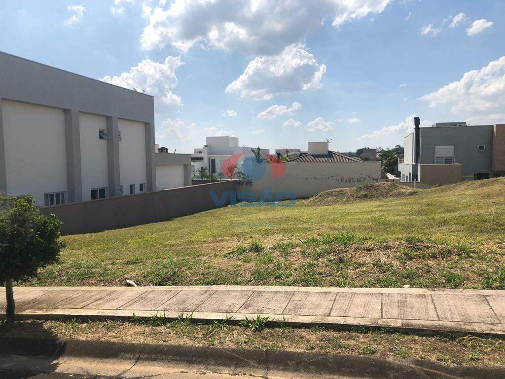 Terreno em condomínio à venda no Jardim Vila Paradiso: 