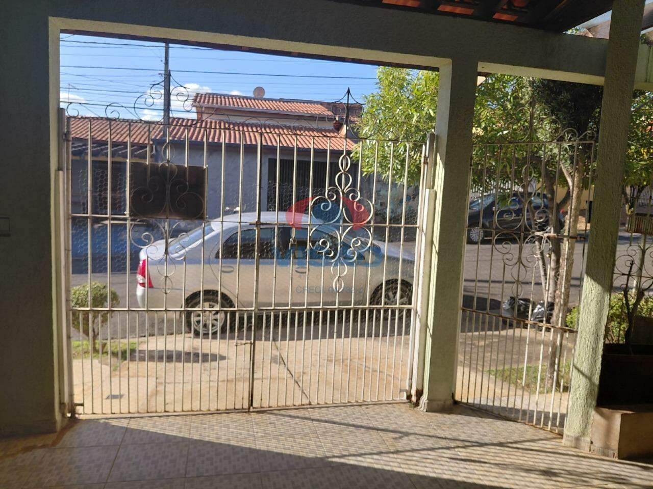 Casa à venda no Jardim Juscelino Kubitschek: 