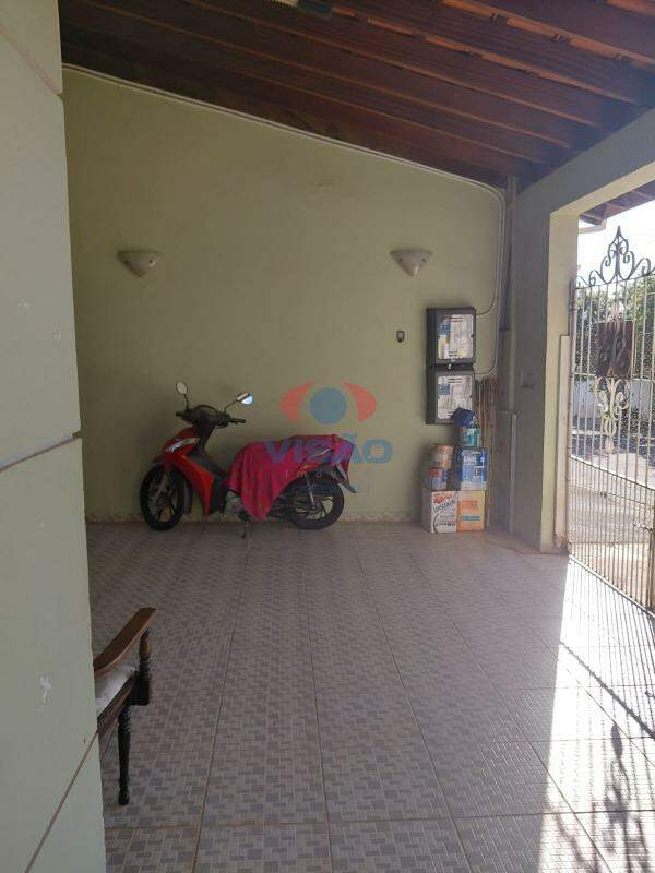 Casa à venda no Jardim Juscelino Kubitschek: 