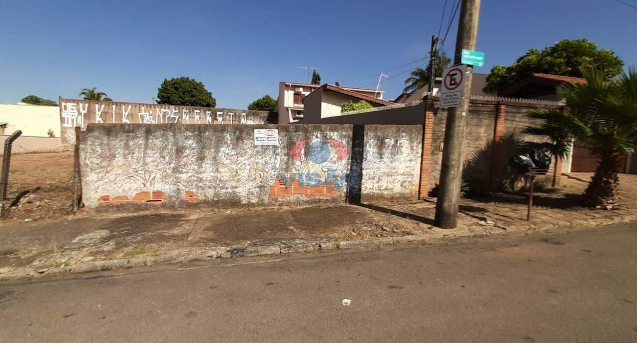 Terreno à venda no Jardim Dom Bosco: 