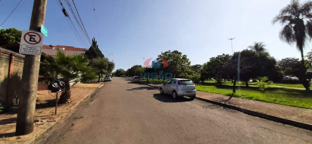 Terreno à venda no Jardim Dom Bosco: 