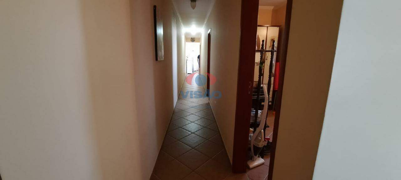 Casa à venda no Jardim Primavera: 