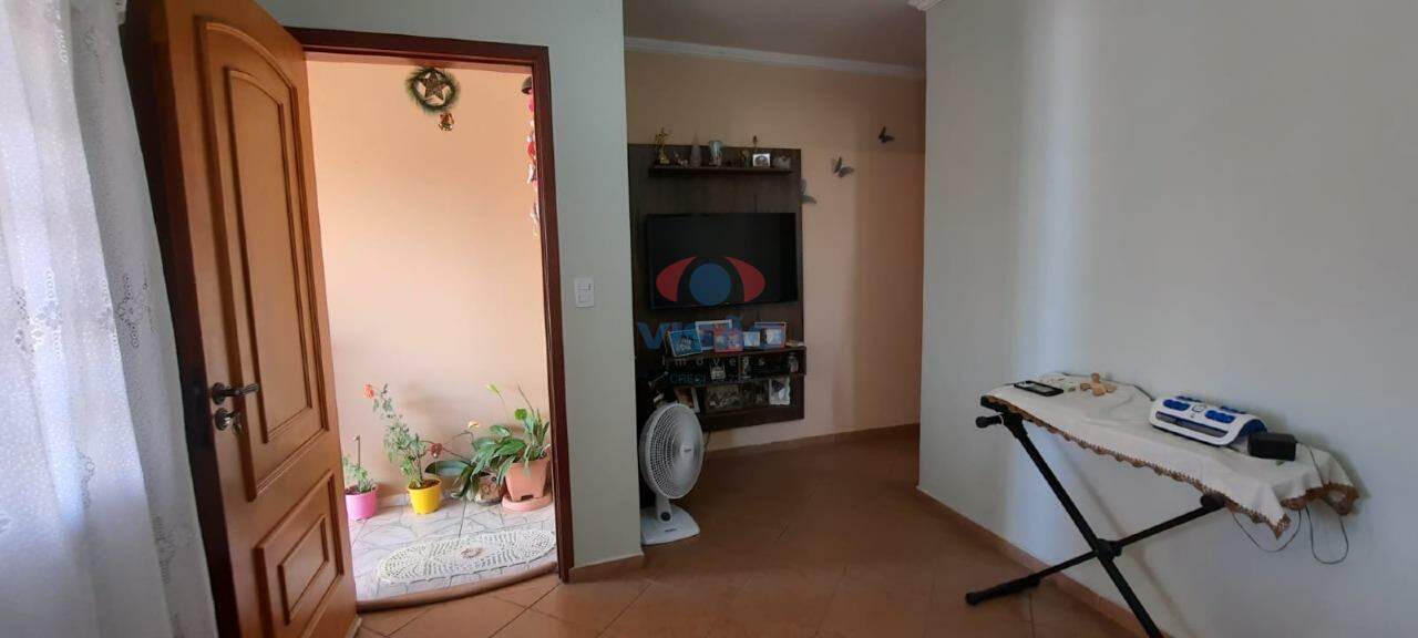 Casa à venda no Jardim Primavera: 