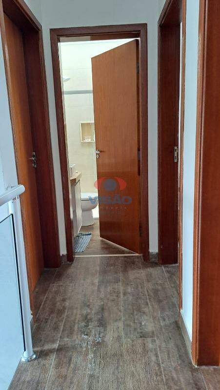 Casa em condomínio à venda no Jardins do Império: 