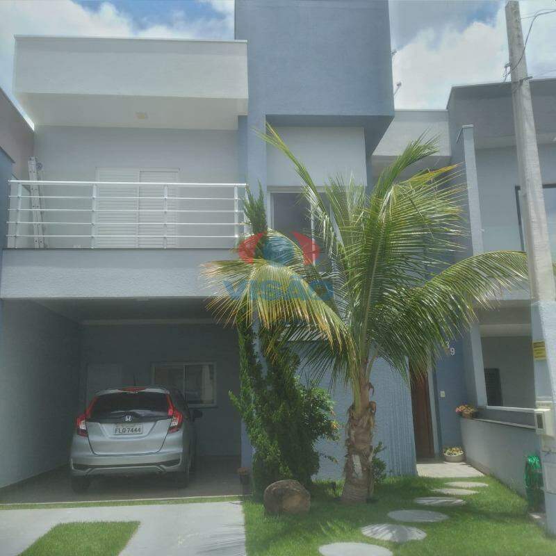 Casa em condomínio à venda no Jardins do Império: 