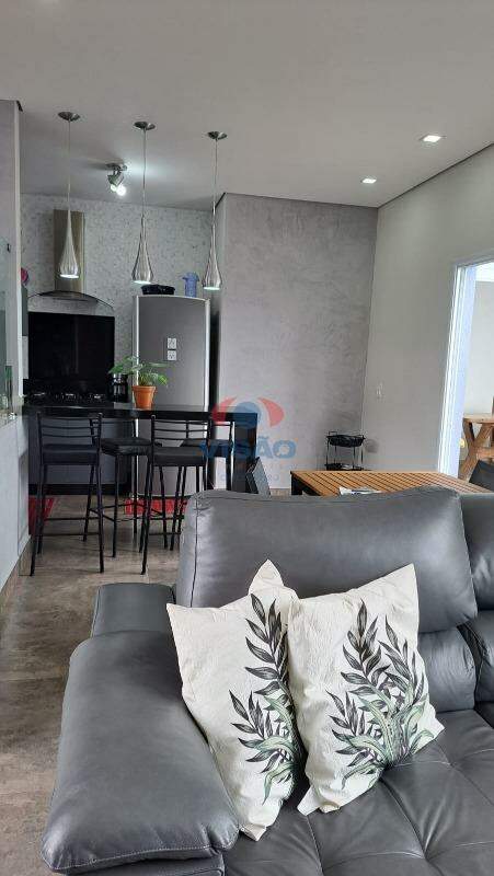 Casa em condomínio à venda no Jardins do Império: 