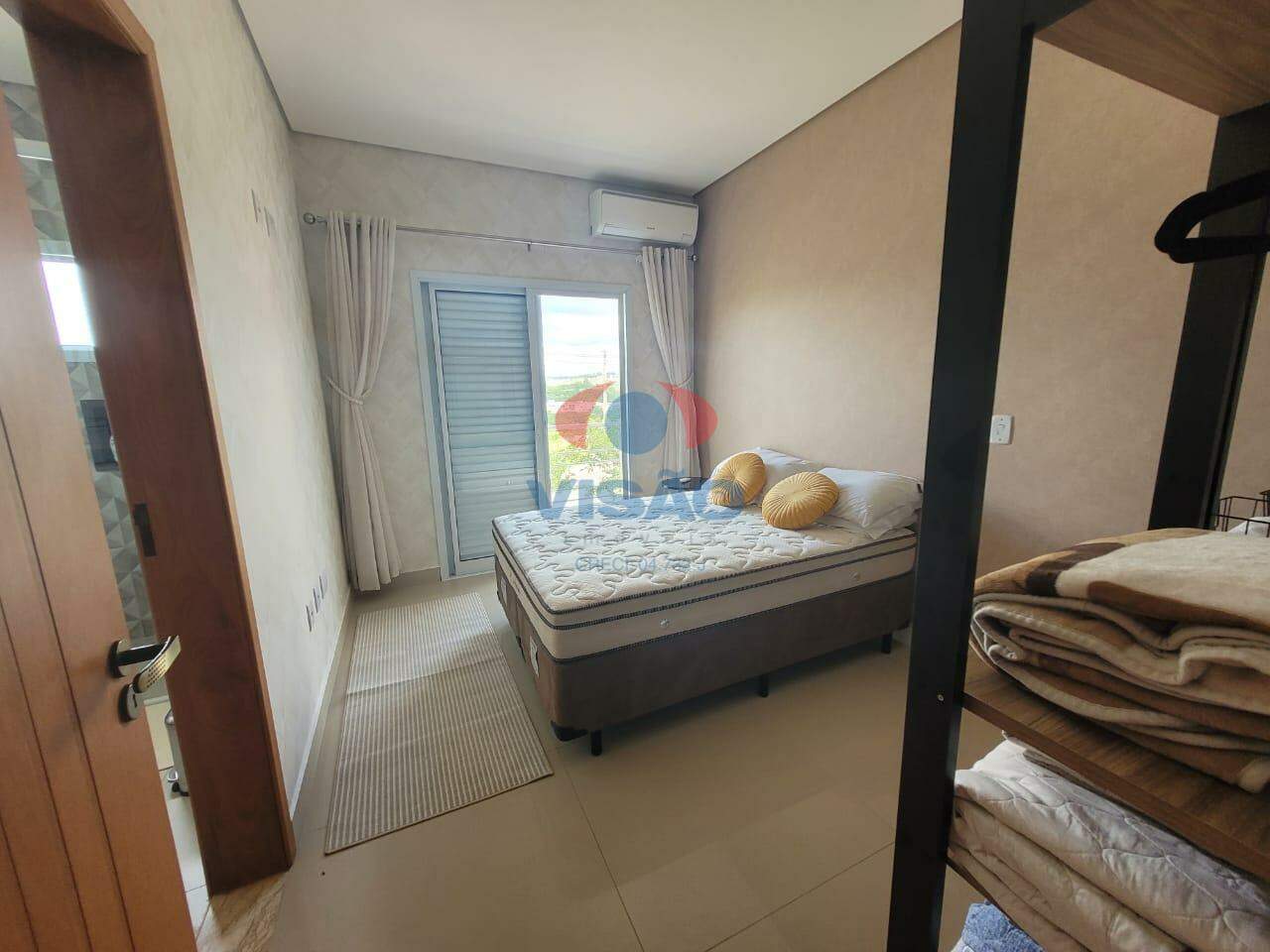 Casa em condomínio à venda no Portal dos Bandeirantes Salto: 