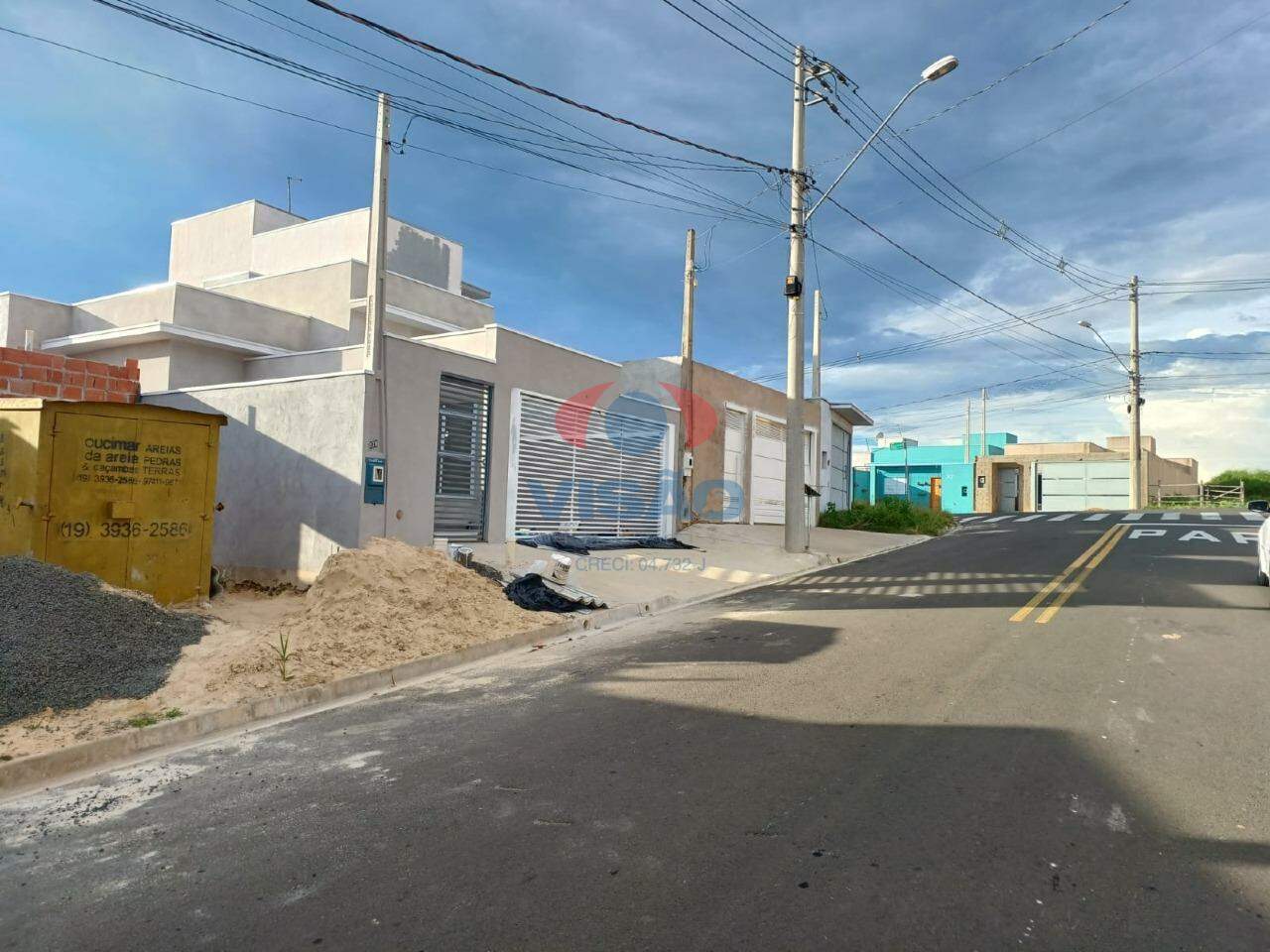 Terreno à venda no Parque Residencial Sabiás: 