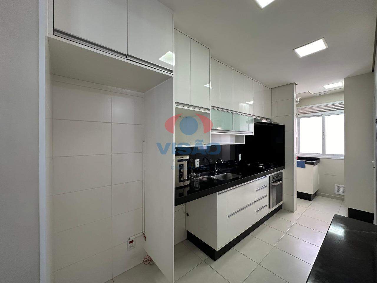 Apartamento para aluguel no Bairro Pau Preto: 