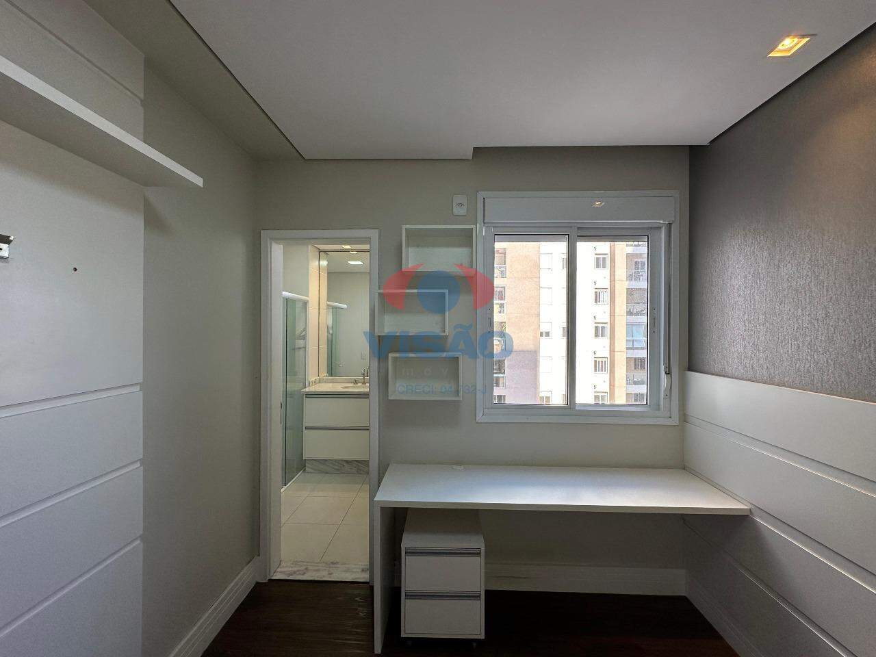 Apartamento para aluguel no Bairro Pau Preto: 