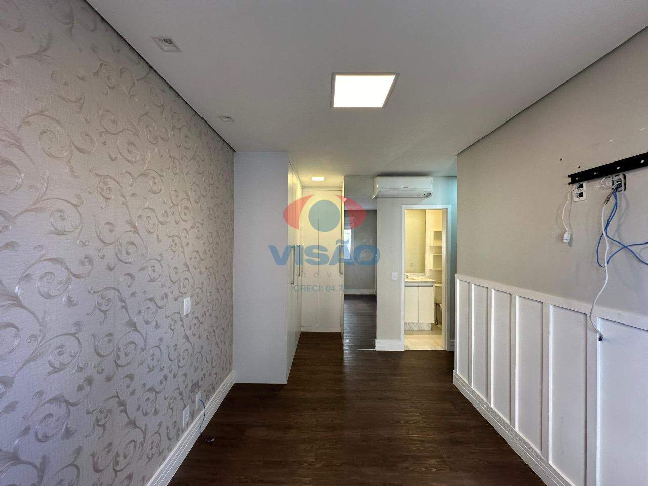 Apartamento para aluguel no Bairro Pau Preto: 