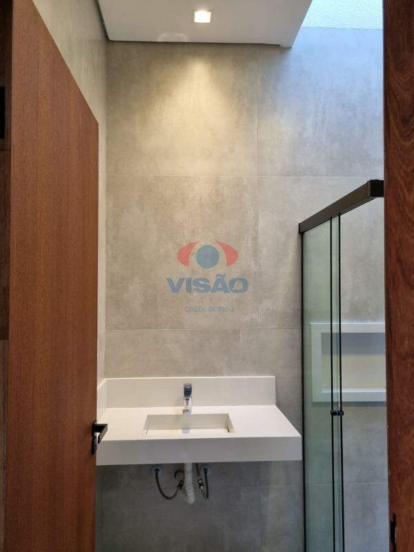 Casa em condomínio à venda no Jardim Laguna: 