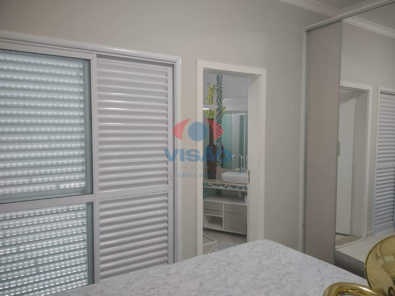 Casa em condomínio à venda no Jardim dos Lagos: 