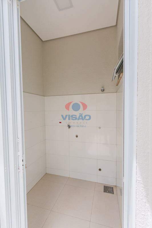 Casa em condomínio para aluguel no Jardins do Império: