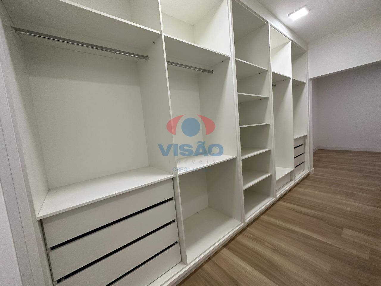Casa em condomínio à venda no Jardim Residencial Viena: 