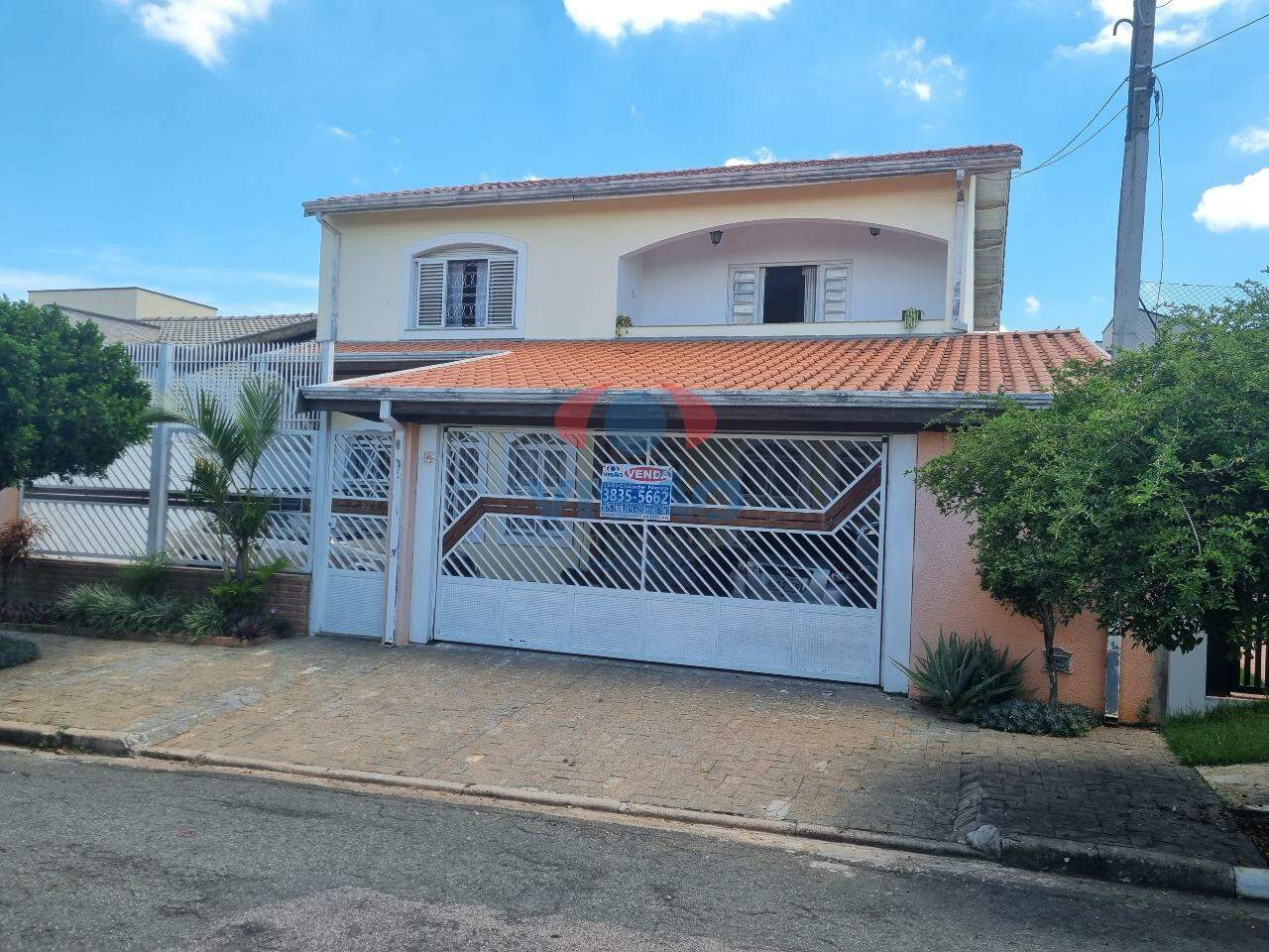 Casa - Sobrado à venda no Vila Suíça: 