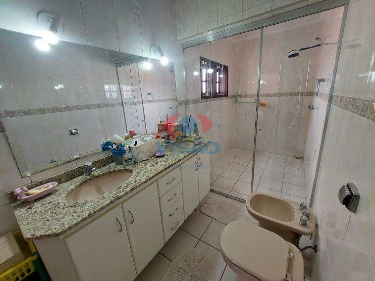 Casa - Sobrado à venda no Jardim Regina: 