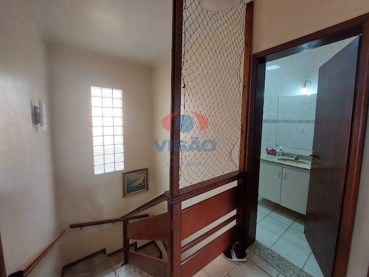 Casa - Sobrado à venda no Jardim Regina: 