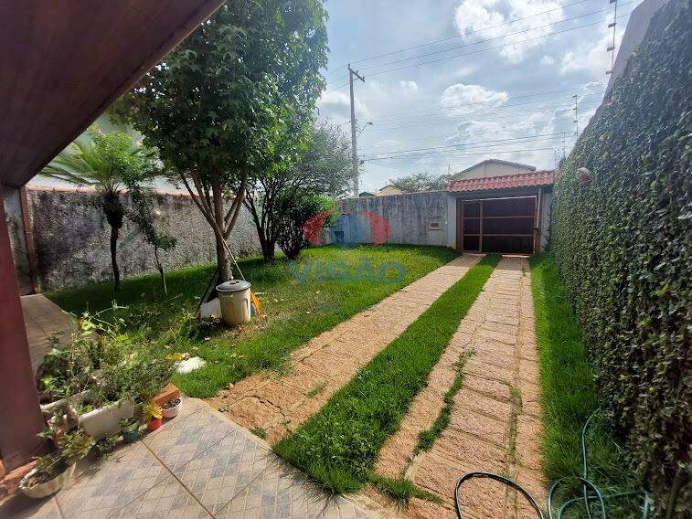 Casa - Sobrado à venda no Jardim Regina: 