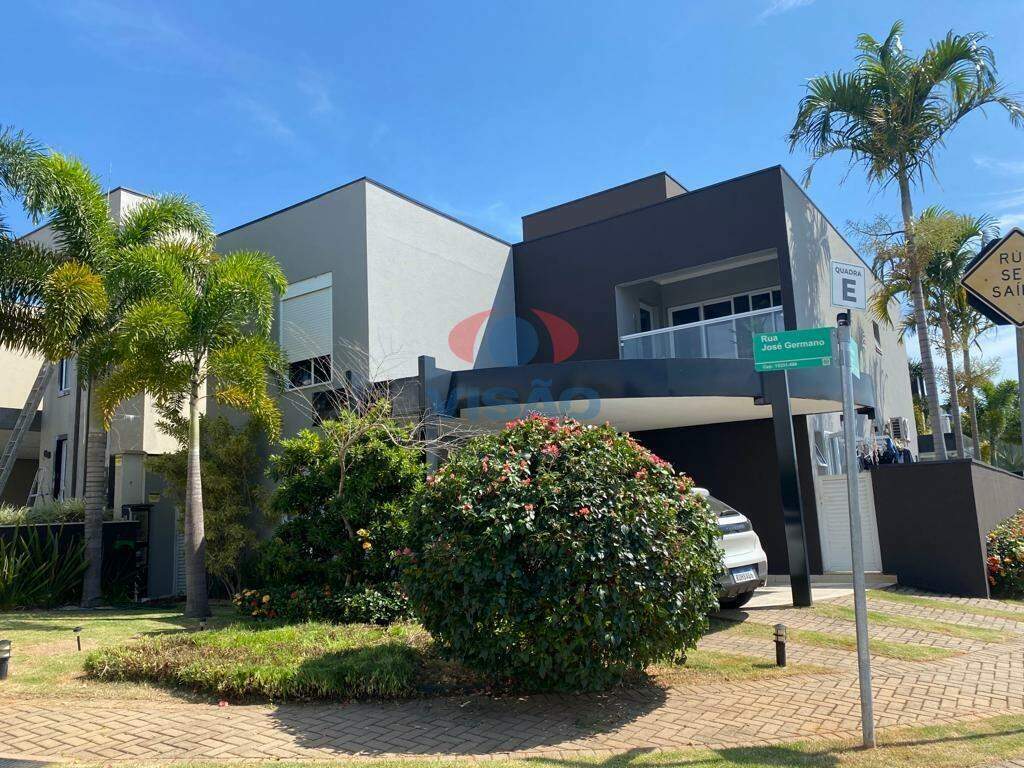 Casa em condomínio à venda no Jardim Esplanada: