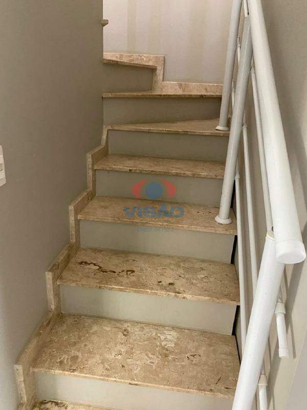 Casa em condomínio à venda no Jardim Esplanada: 