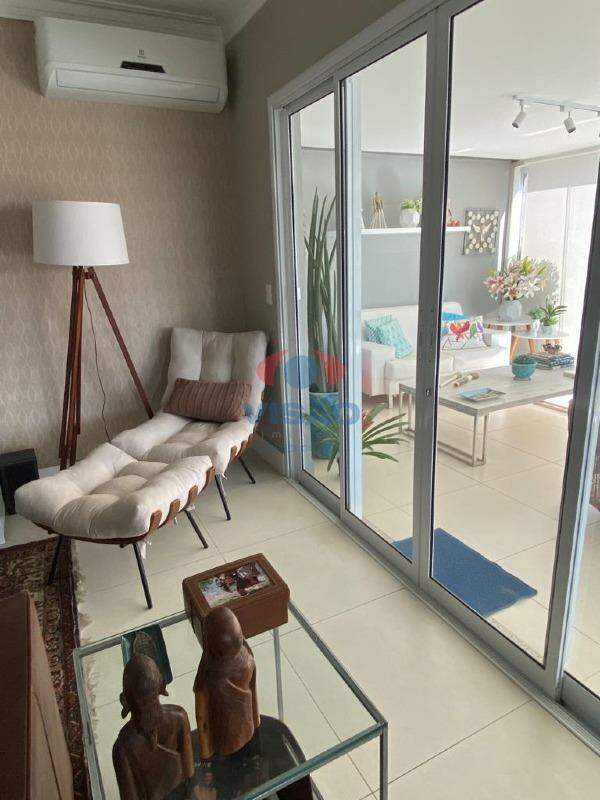 Casa em condomínio à venda no Jardim Esplanada: 