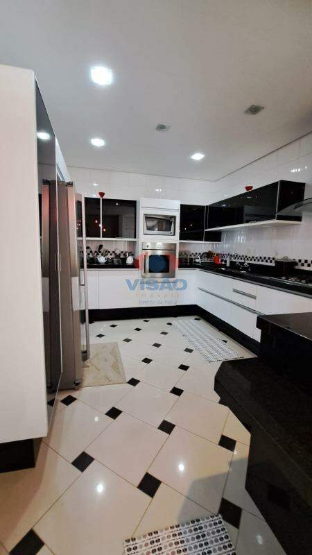 Casa - Sobrado à venda no Solar de Itamaracá: