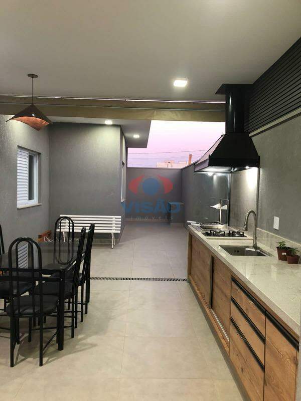 Casa em condomínio à venda no Jardim Mantova: 