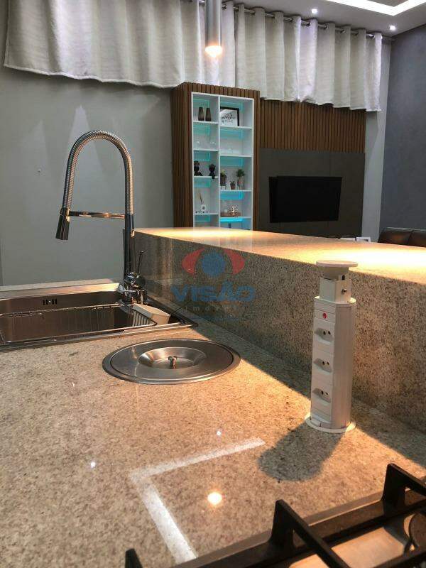 Casa em condomínio à venda no Jardim Mantova: 