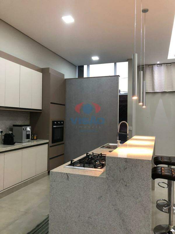 Casa em condomínio à venda no Jardim Mantova: 