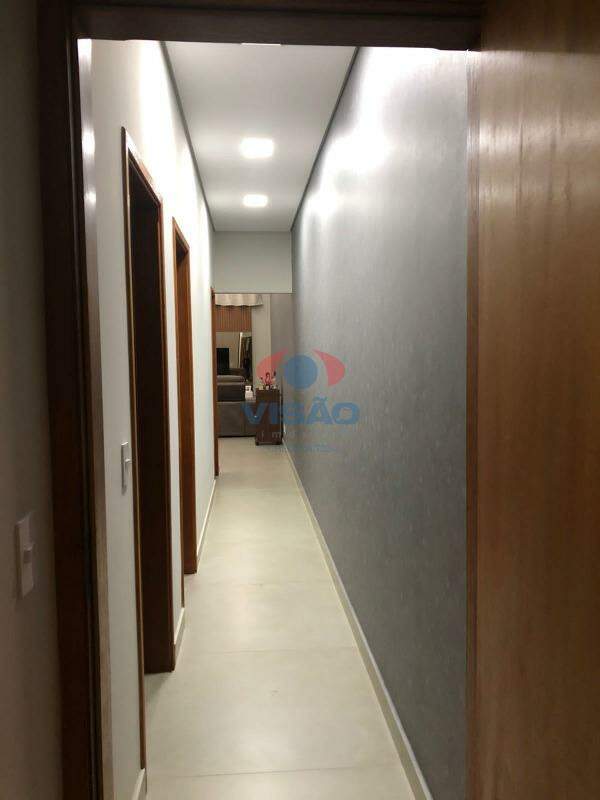 Casa em condomínio à venda no Jardim Mantova: 