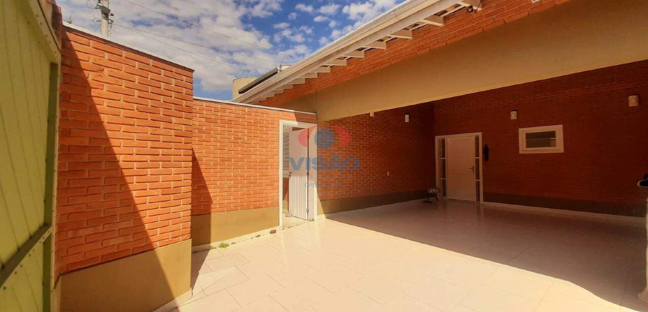 Casa - Sobrado à venda no Chácara Areal: 