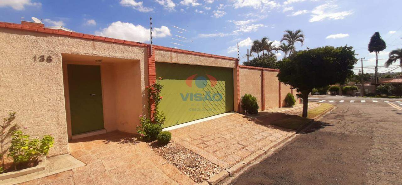 Casa - Sobrado à venda no Chácara Areal: 